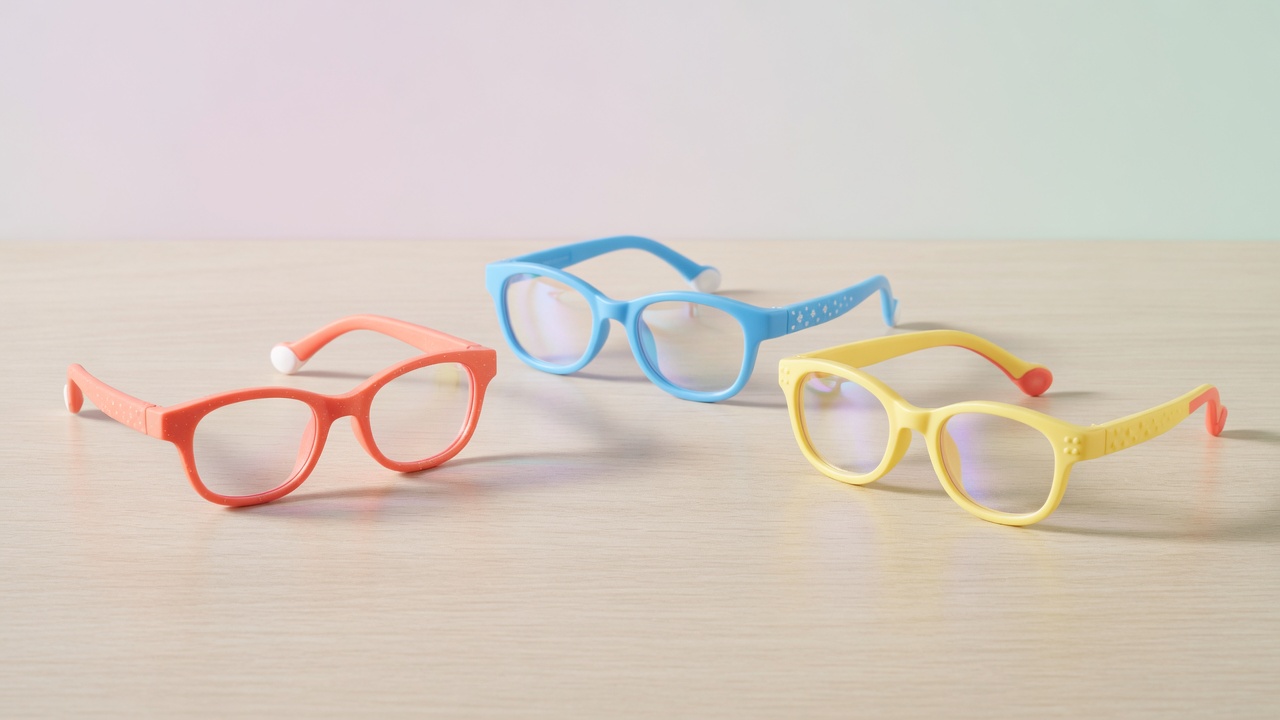 Línea Pequeña Visión — monturas infantiles coloridas
